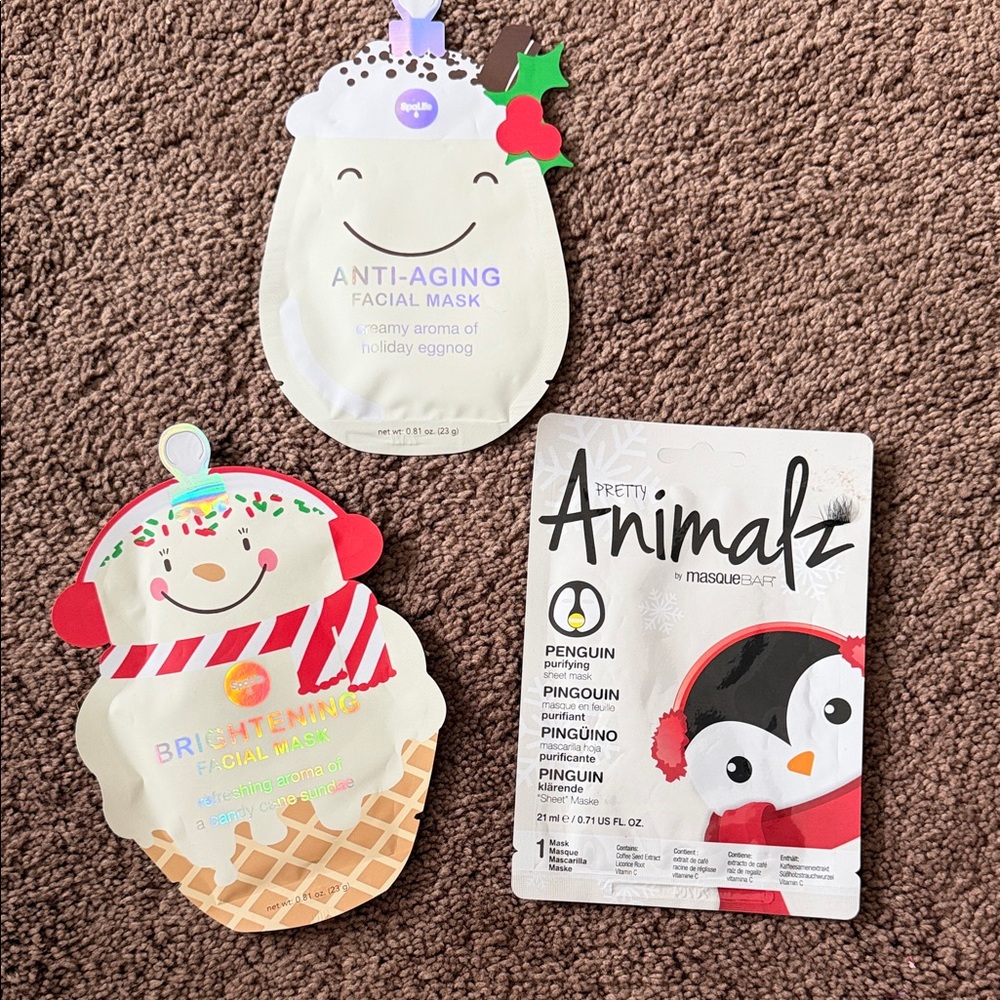 Holiday-Themed Kids Facial Mask Set